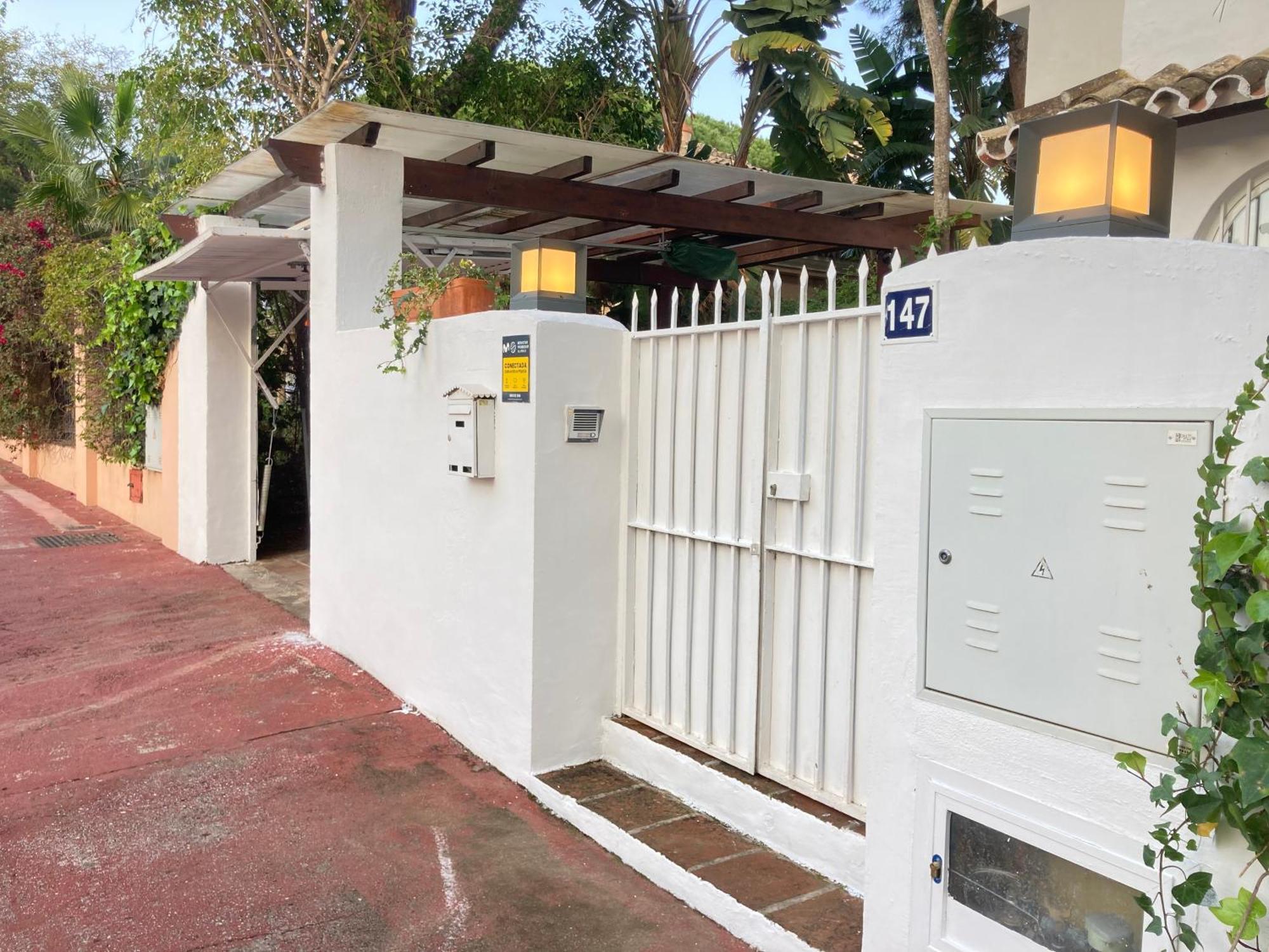 Marbella White Home, Calahonda, By Sol Maestranza Sitio de Calahonda Exterior photo